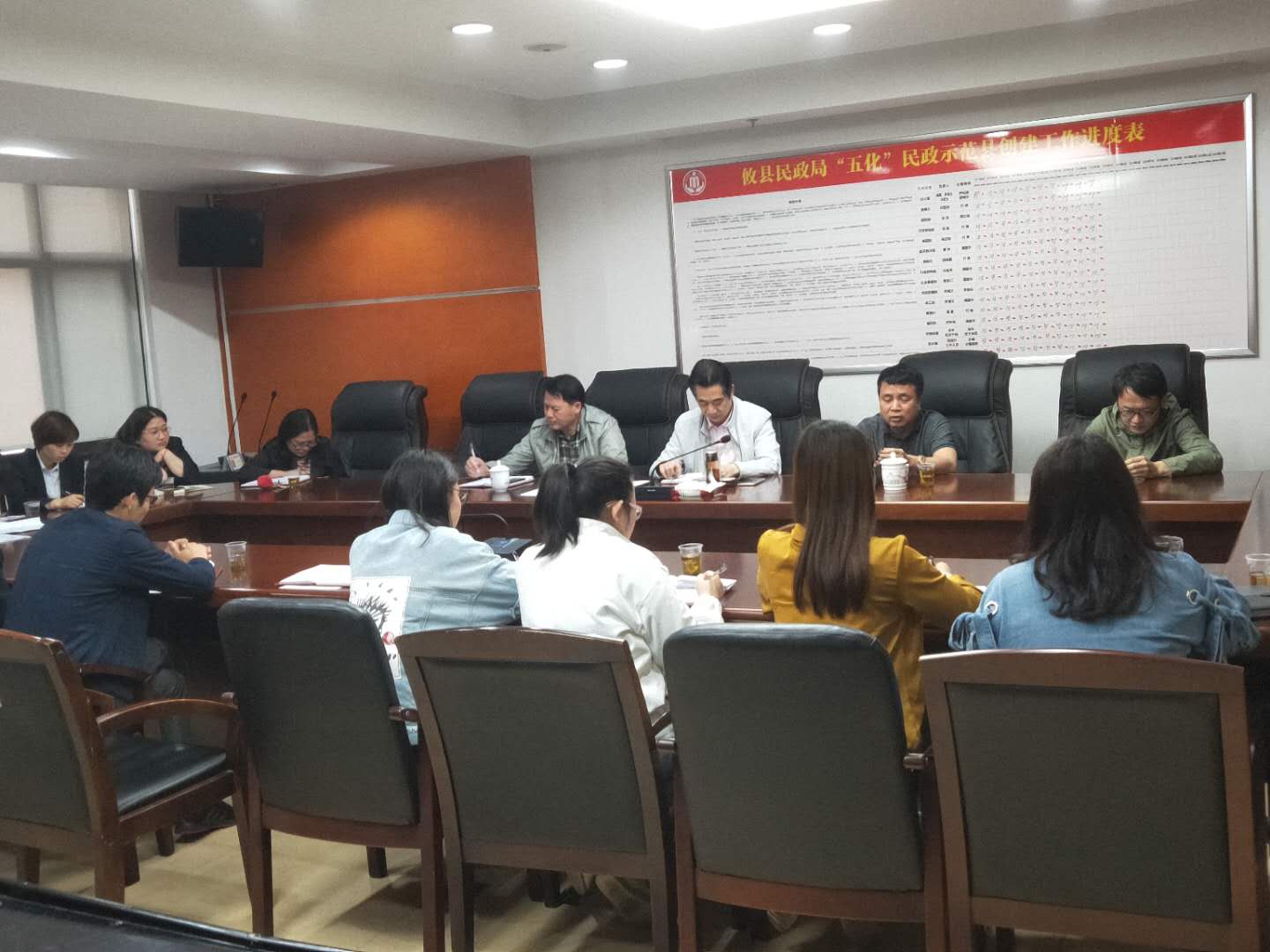 攸县民政局召开五四青年节座谈会