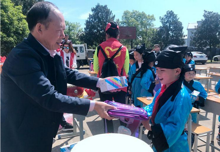 【党旗下的新时代文明实践】县文旅广体局开展传统文化进校园活动