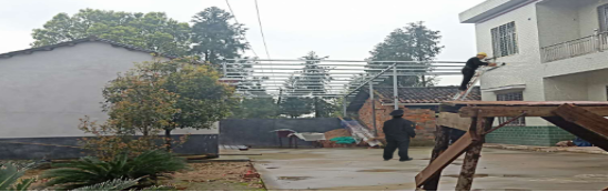 拆违一线：城区一违建钢棚被依法拆除
