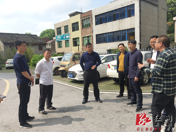 谢志军到云阳街道督查指导无物业小区业主自治工作