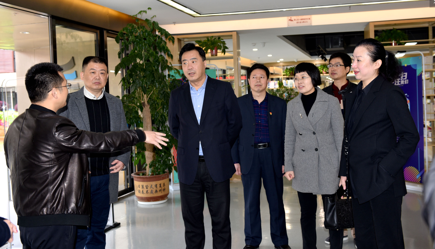 省文化和旅游厅副厅长尚斌来株， 充分肯定天元区公共文化服务工作