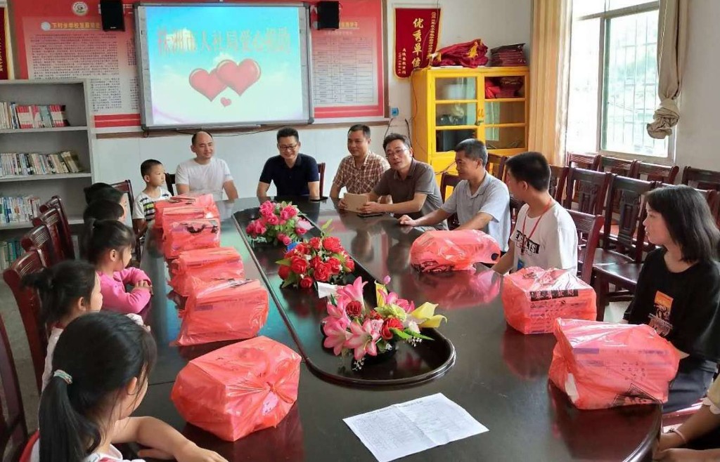 文明人社同沐书香——株洲市人社局创建“书香机关”侧记