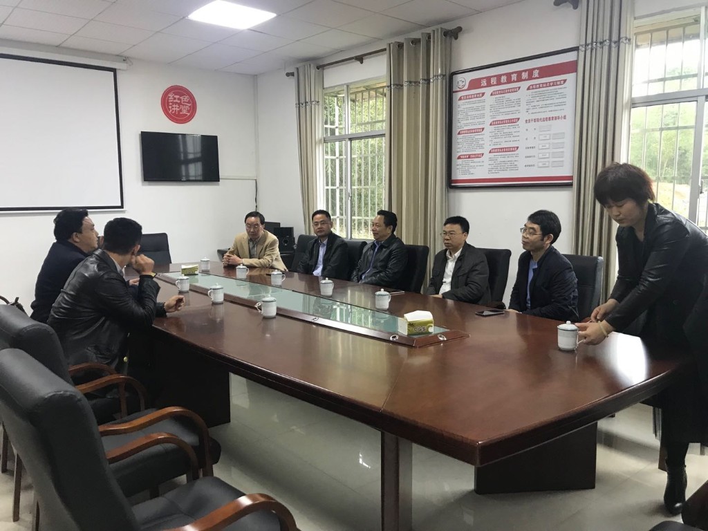 区总工会深入基层 走访调研三门镇响水村美丽乡村建设工作情况