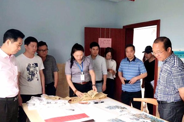 县委副书记唐卫湘一行深入康泰养老中心调研并指导工作