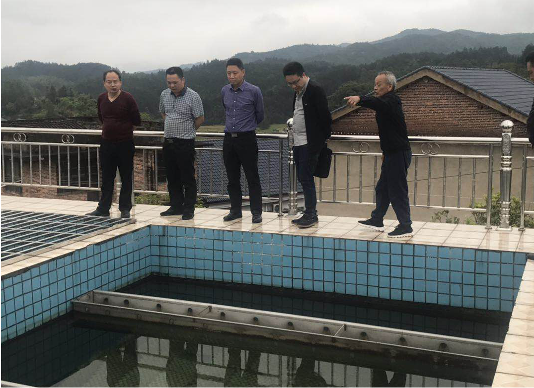 县人大、县水利局到丫江桥镇调研安全 饮水工作
