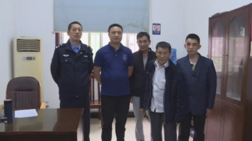 离奇！一起交通事故，株洲交警助他找到了失散15年的儿子