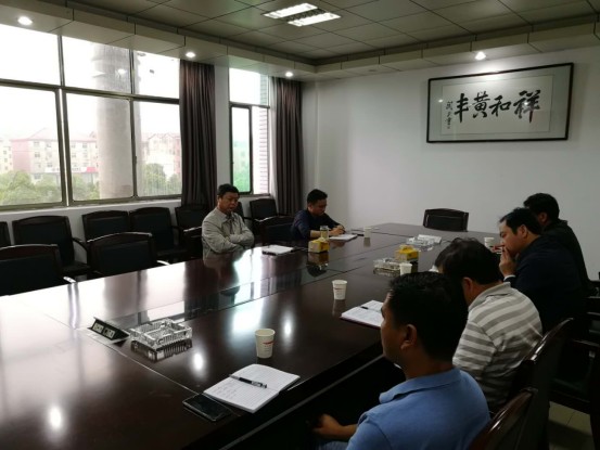 陈可勇一行到黄丰桥镇考察指导政法工作