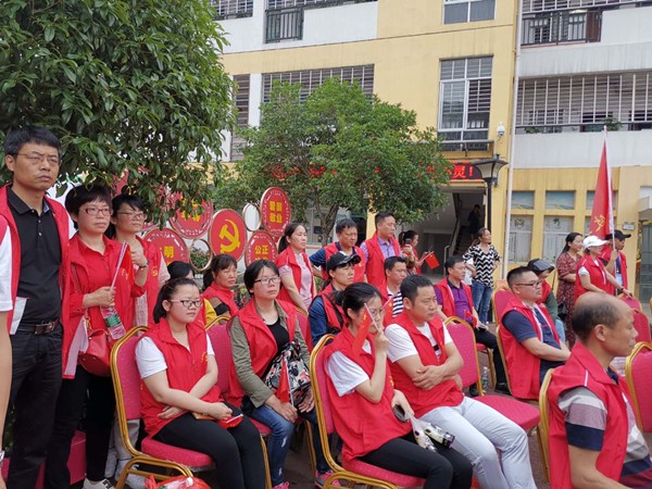攸县林业局志愿服务气氛浓