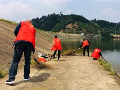 开展新时代文明实践活动       弘扬社会正能量