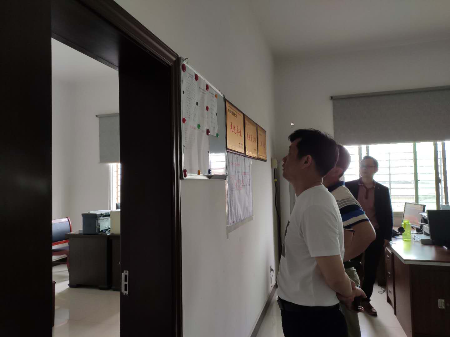 我县有序开展5.19强降雨抗洪抢险救灾行动