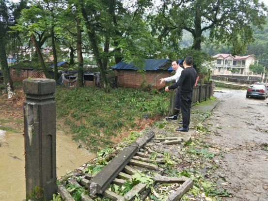 黄丰桥镇:5·19灾后走访慰问,温暖人心