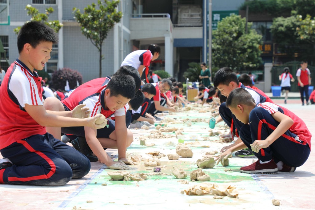 天元区荣获3项市教育科研成果奖