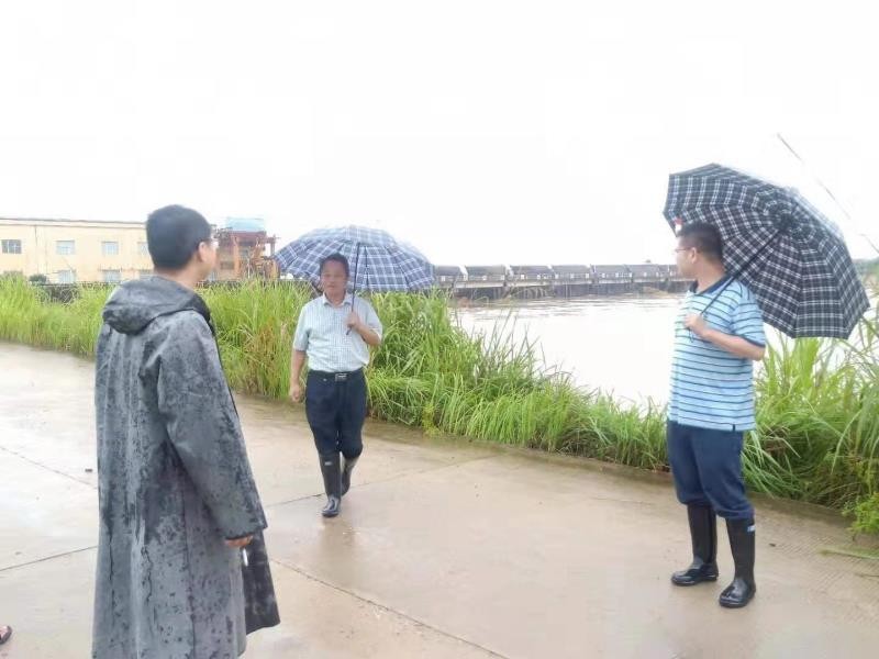 【谭桥街道】深入基层   心系群众