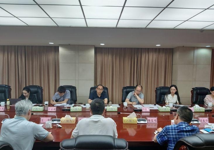 国家粮食安全政策专家咨询委员会专家来攸调研