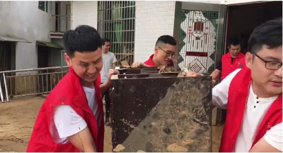 “洪水无情,黄丰有爱”志愿服务活动