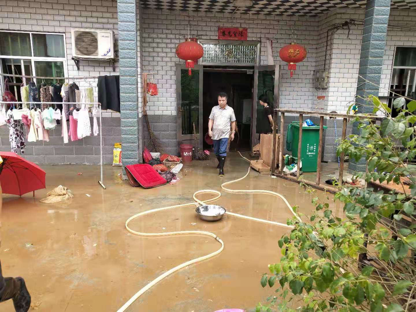 仁心救助解民难                 ——民政人最后一公里的坚守