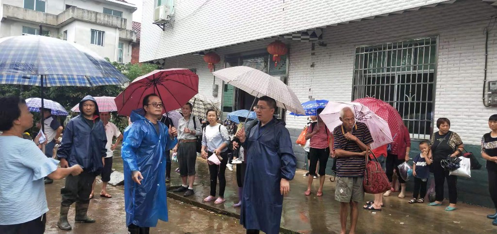攸县审计局牢记初心使命  深入一线参与抗洪抢险工作