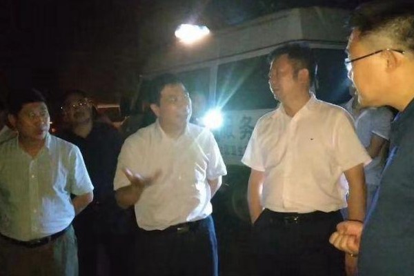 省应急管理厅副厅长朱崇洲来攸指导抗洪救灾工作