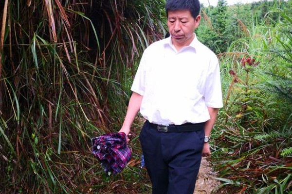市委副书记王洪斌来攸指导抗洪救灾工作