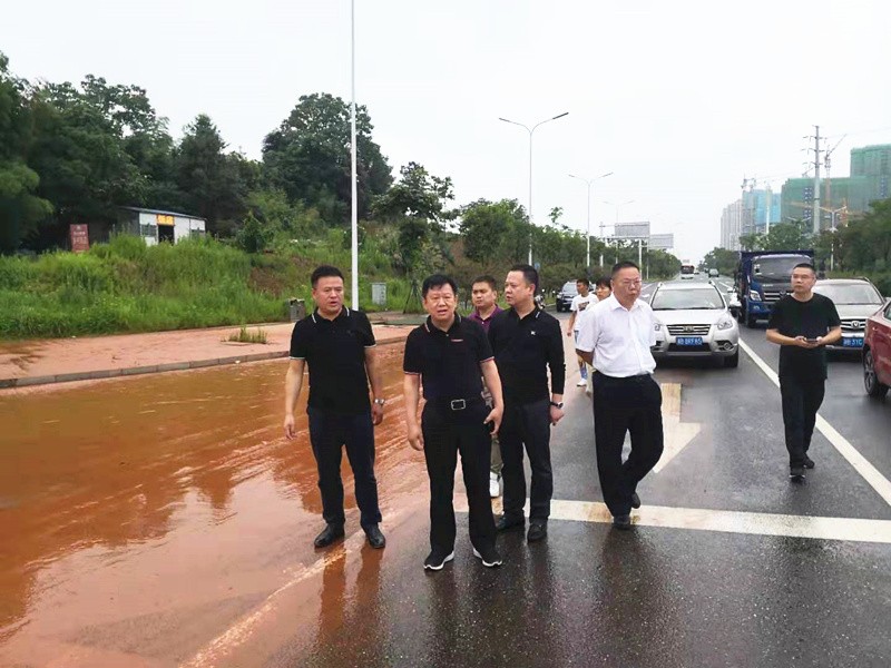谭可敏副市长查看全市排水防涝及防汛抗灾工作