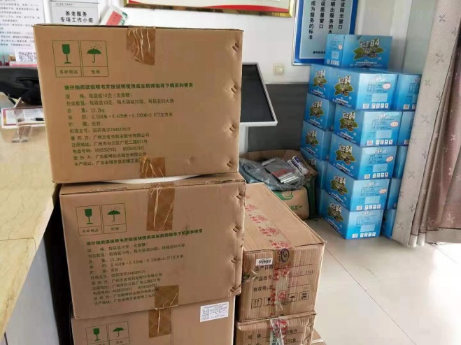 水灾无情人有情  市场监管送真情 攸县市场监督管理局为灾区群众送药物