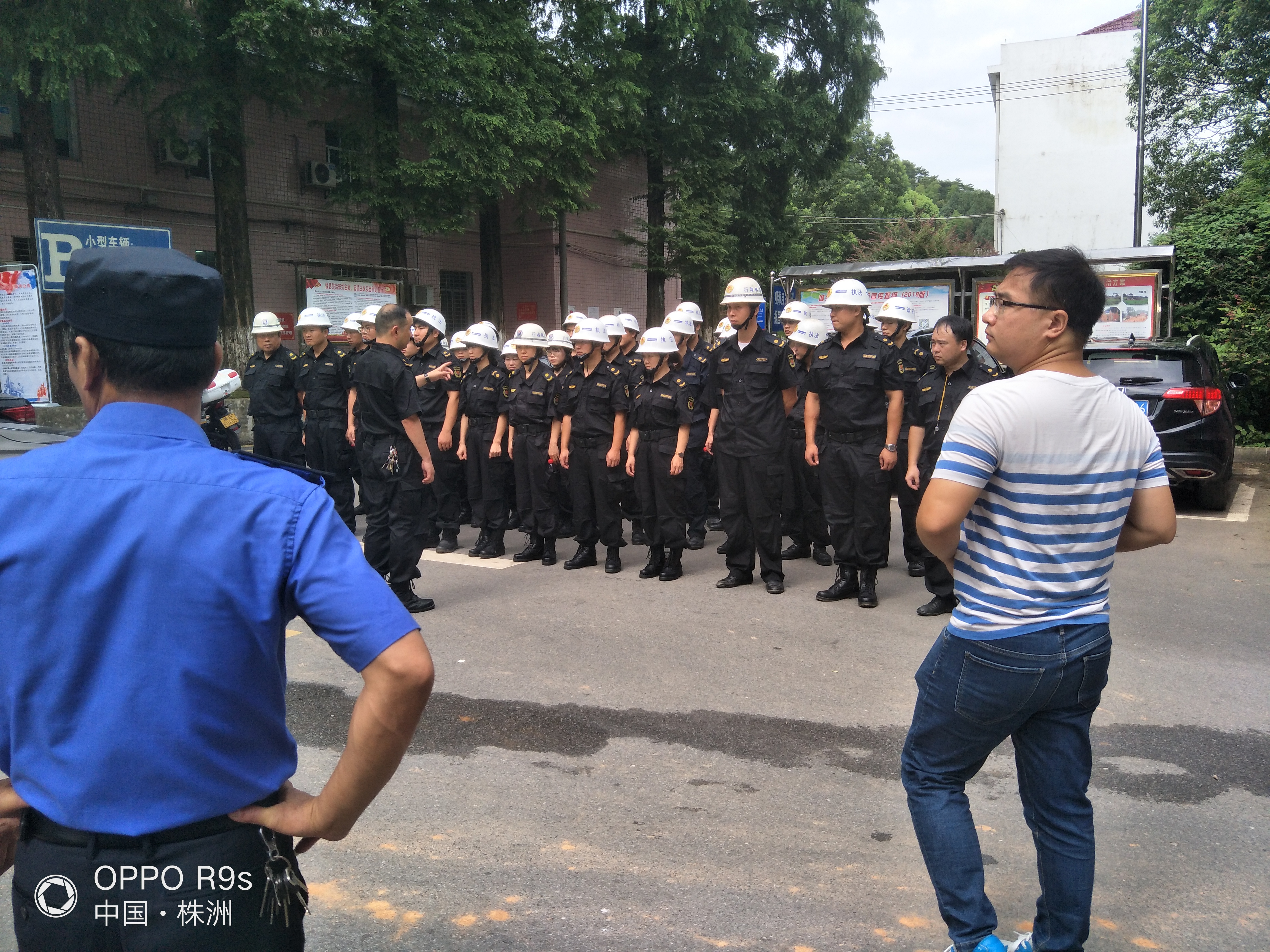 重拳出击 强力拆违——多部门联合开展城乡环境综合整治拆违行动