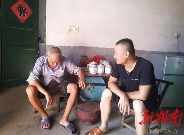 [湖南日报]荷塘区73名年轻干部不脱产驻村，巧开心门办实事