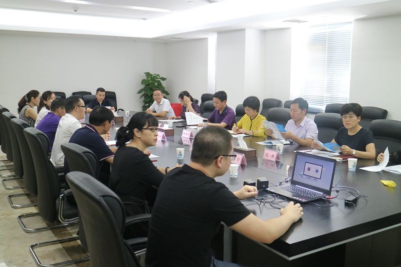 安乡县考察团一行到荷塘区考察