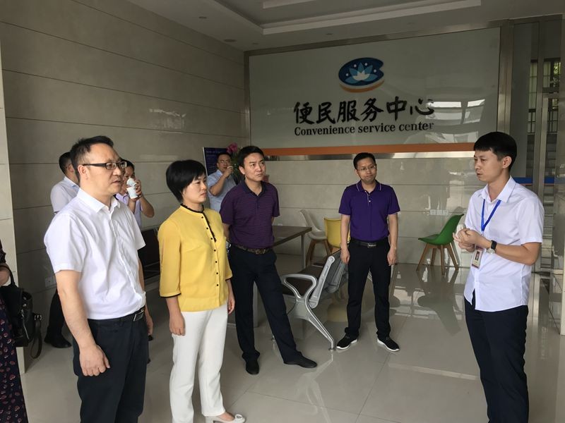安乡县考察团一行到荷塘区考察