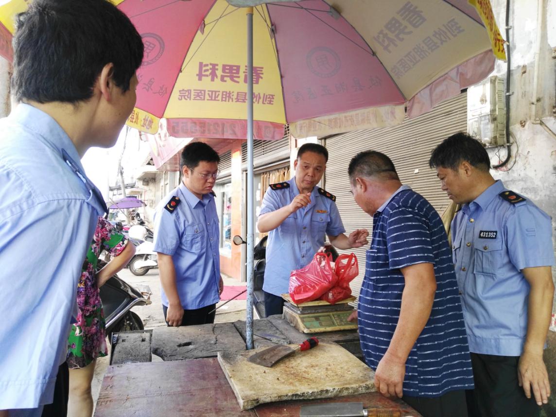 春联市场监督管理所开展非洲猪瘟防控联合执法行动