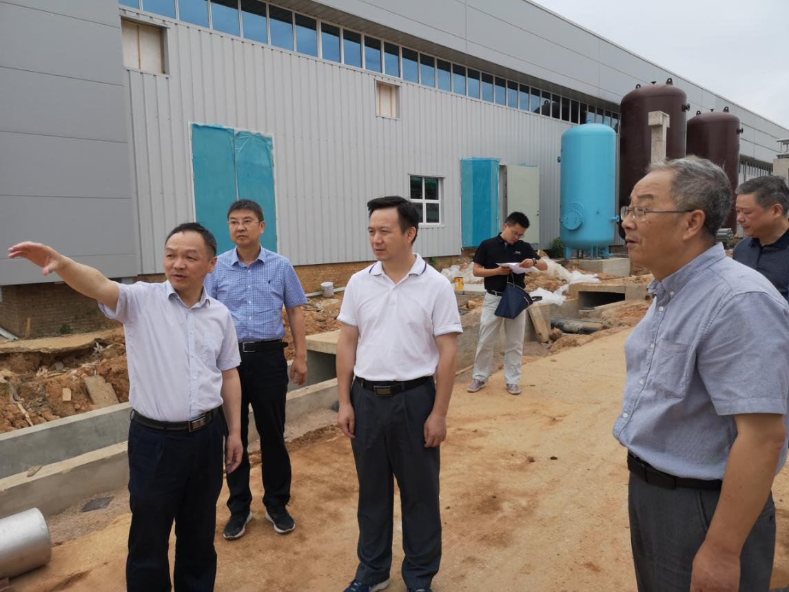 市政府副市长何朝晖调研精密工具产业园建设（二期）等重点项目