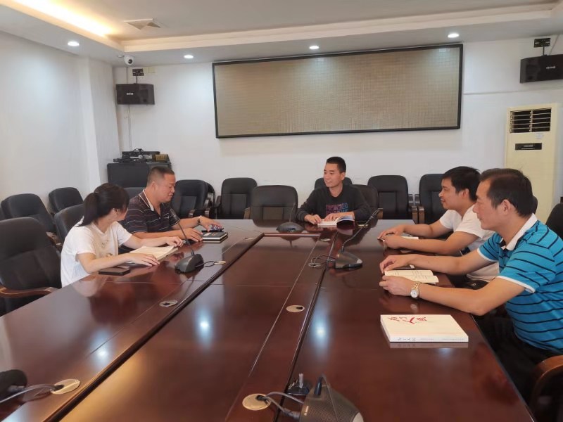 株洲市信访局"不忘初心、牢记使命"主题教育读书班开班