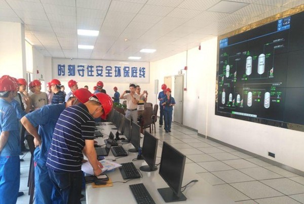 省应急管理厅督察组来攸督查危化品行业安全生产