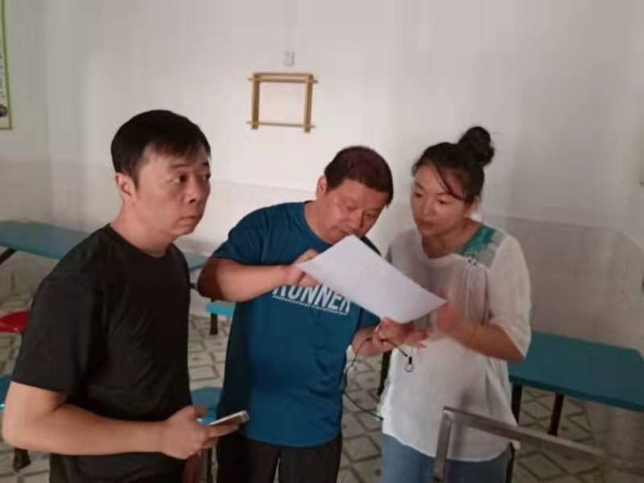 绷紧食品安全之弦,办好人民满意教育