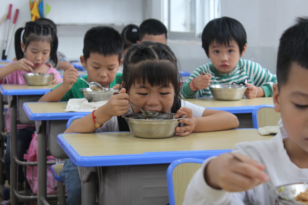好习惯从入学开始 ——三门中心小学一年级入学第一天