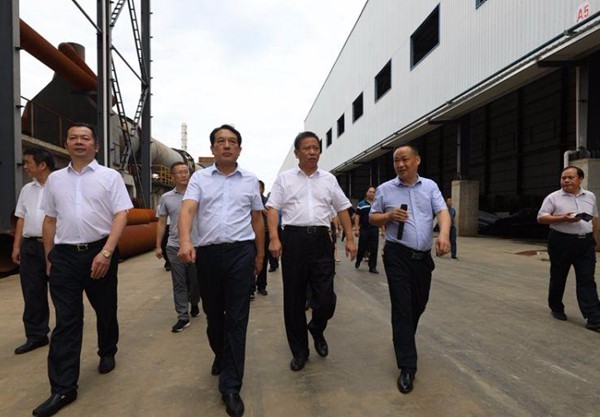 跨越千里的“看学议”——攸县开展2019年产业项目建设、温暖企业行动“看学议”活动