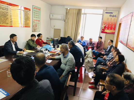 市国资委党委班子成员给分管领域和监管企业党员讲授主题党课