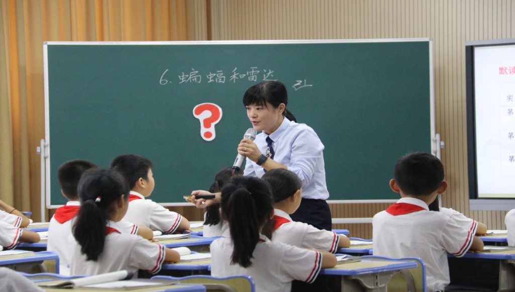 天元区承办株洲市小学语文统编教材策略单元教学专题研讨活动