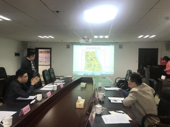 市国资委党委班子成员给分管领域和监管企业党员讲授主题党课