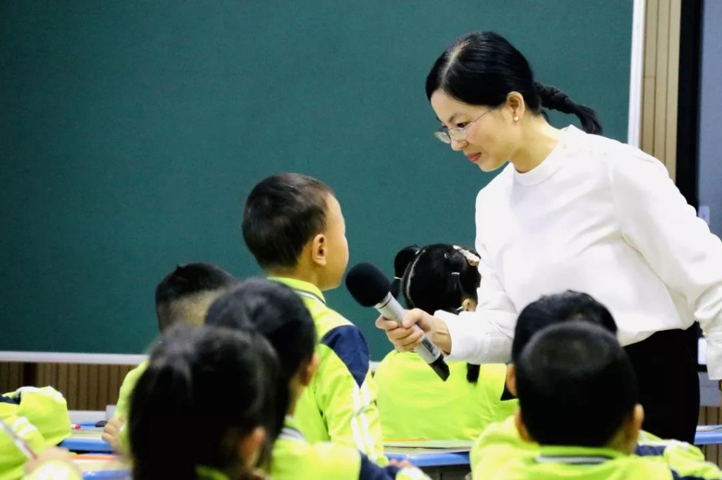 深度解读教材，创意设计教学 ——记天元区小学数学师徒结对课堂教学竞赛活动（第二场）