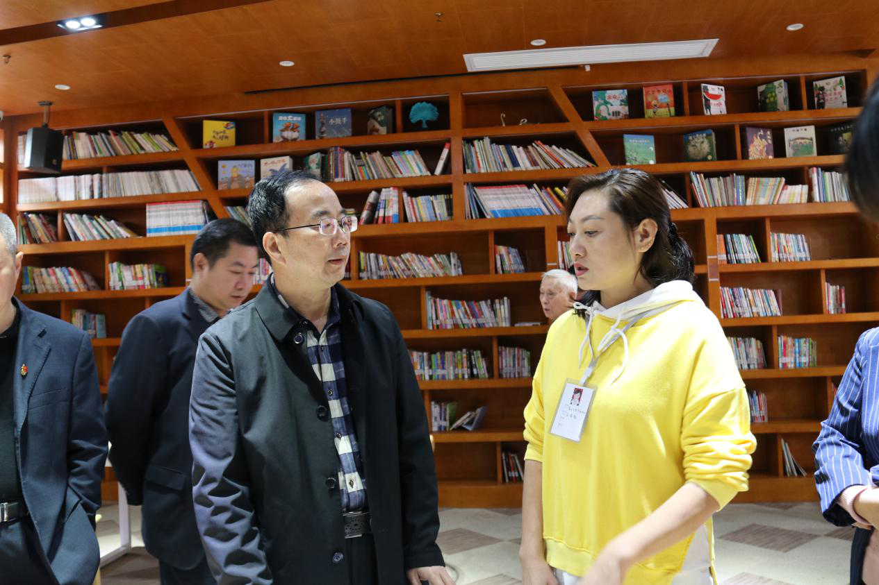 区人大专项评议小组调研区文旅广体局工作