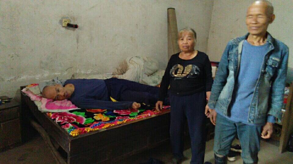 区残联主题教育:走访调研解民忧 爱心助力残疾人