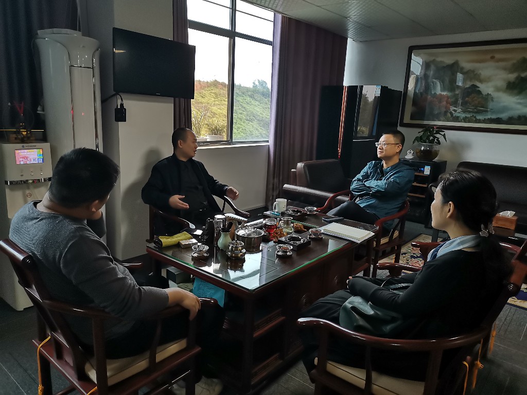 区发改局全力抓好服务业升规工作