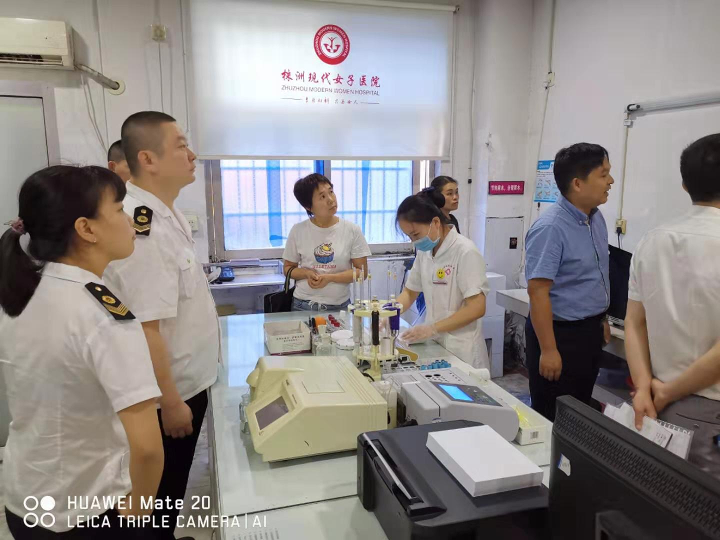 区卫计执法局开展医疗监督检查