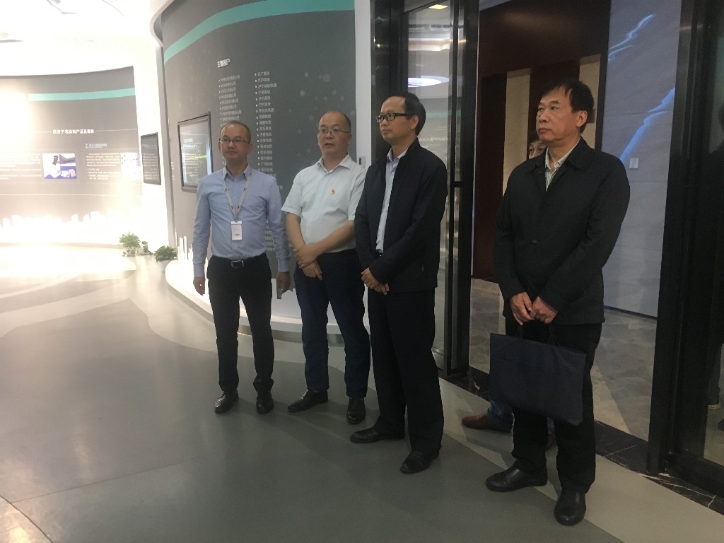 市委统战部一行来我区调研惠企政策落实情况