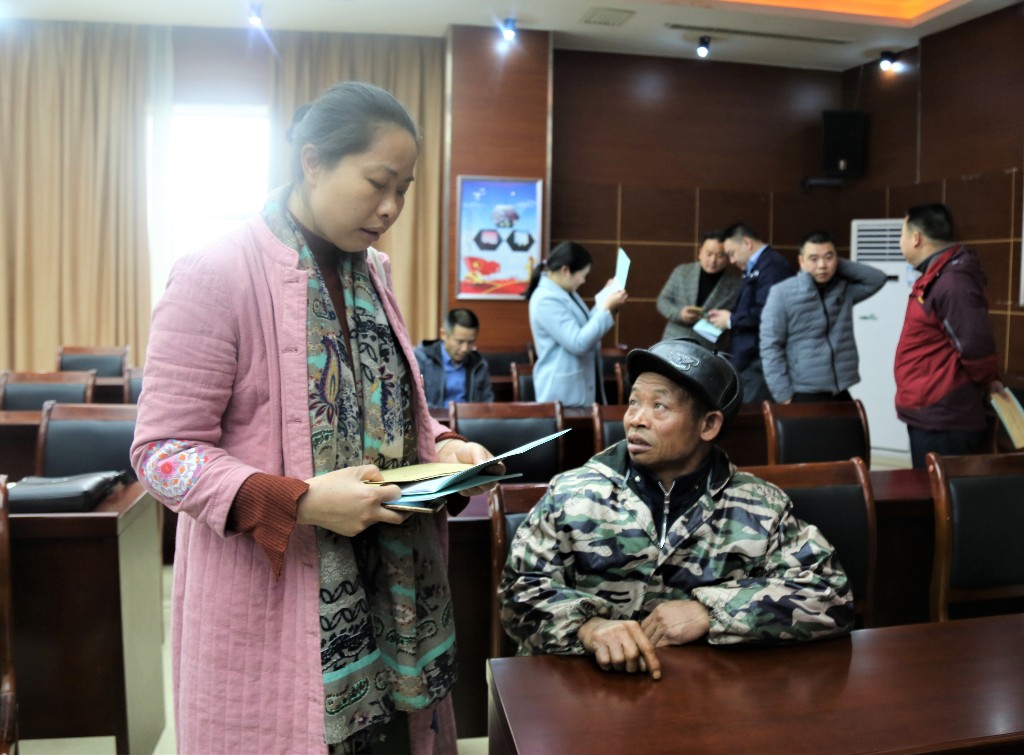 万企帮万户 携手奔小康 ——株洲市天元区工商业联合会（总商会）在行动