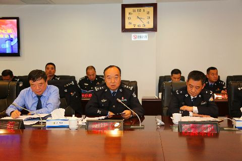 市公安局召开第七届特邀监督员聘任暨座谈会议