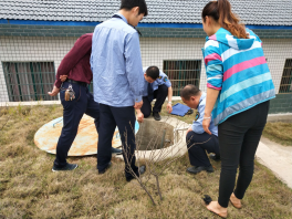 区卫计监督执法局开展学校饮用水专项检查
