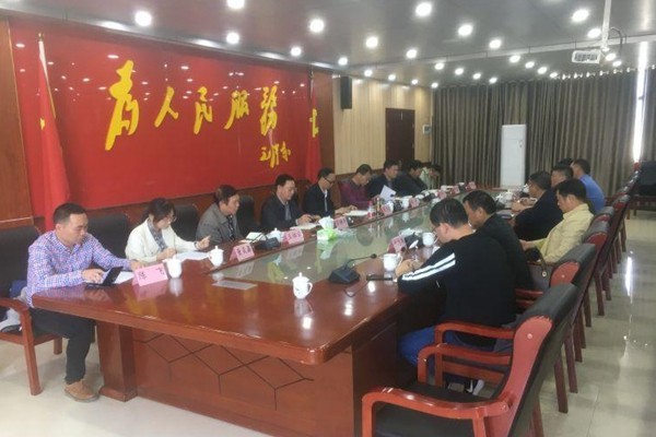 【不忘初心·牢记使命】市委常委、统战部部长覃万成到攸开展调研工作