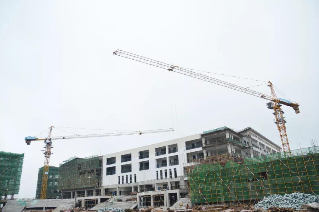 全力推进多所新校建设 确保2020年如期顺利开学